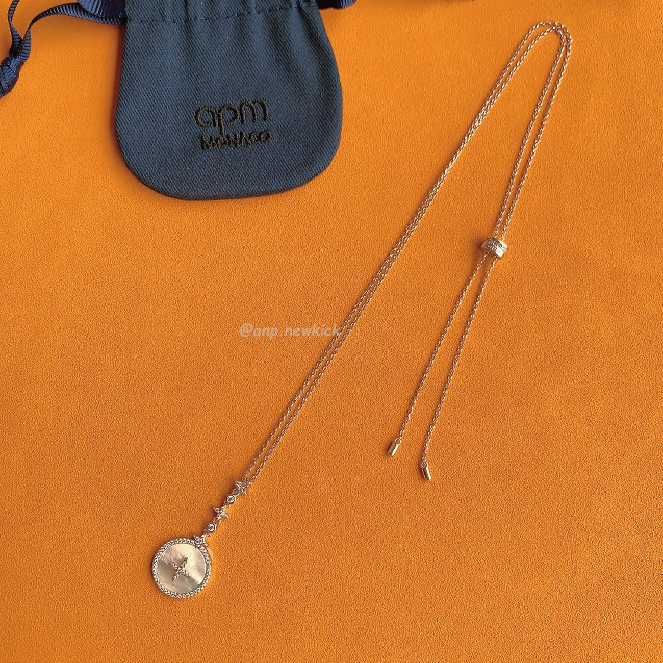 Apm Monaco Star Mother Of Pearl Necklace (6) - www.newkick.vip